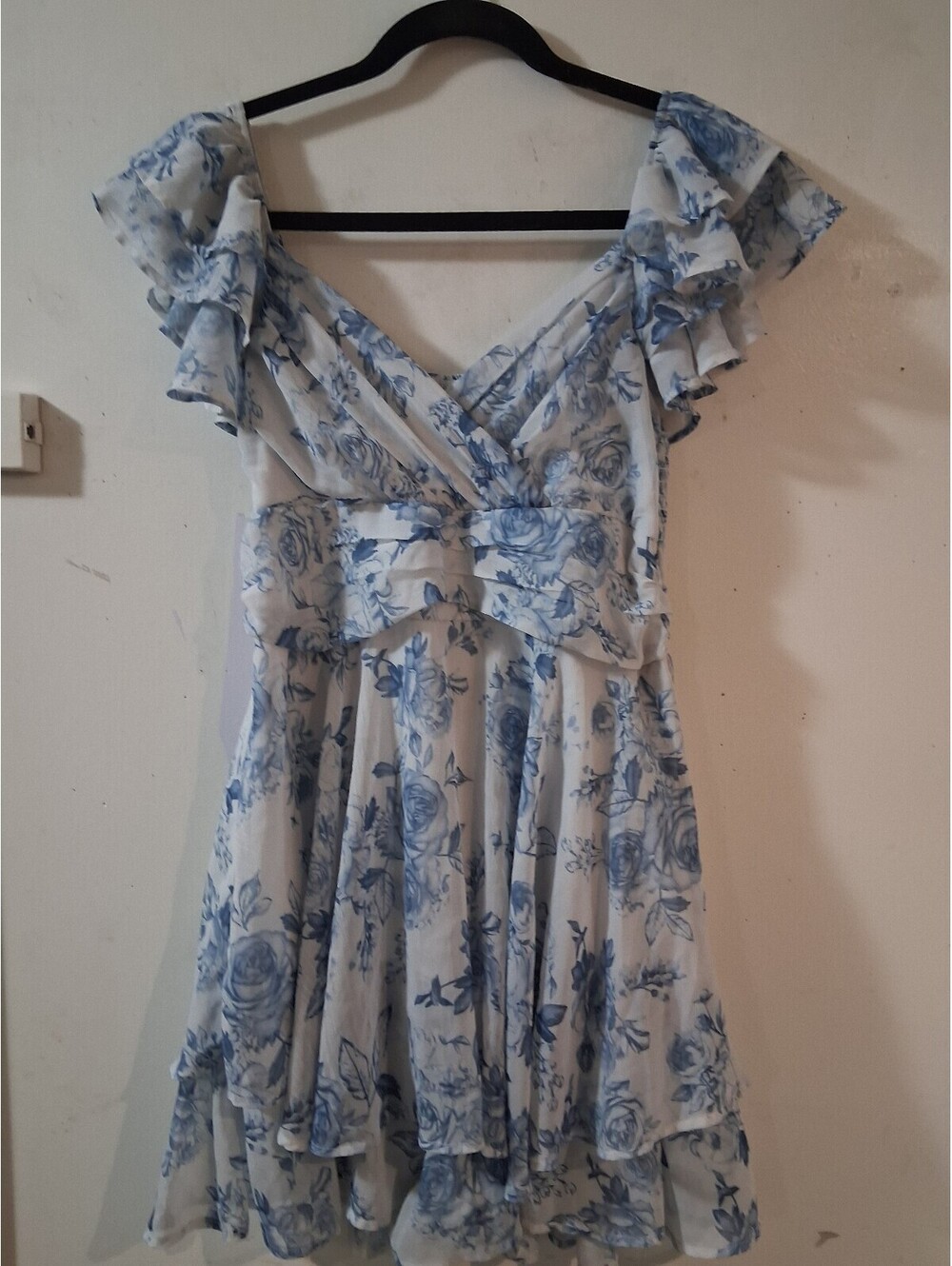 Altar'd State Blue Floral Ruffle Sleeve Dress with Bow Accent Size Largeâ